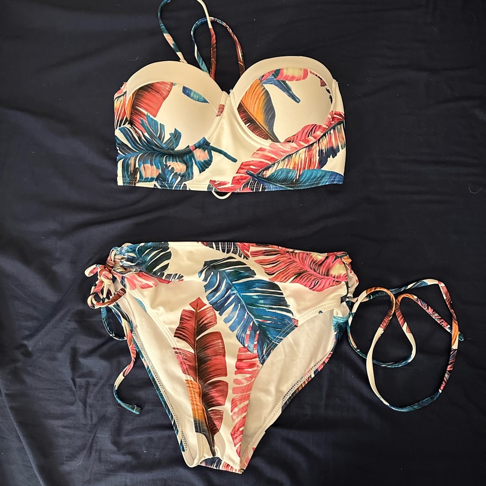 SHEIN two piece strapless swimsuit set